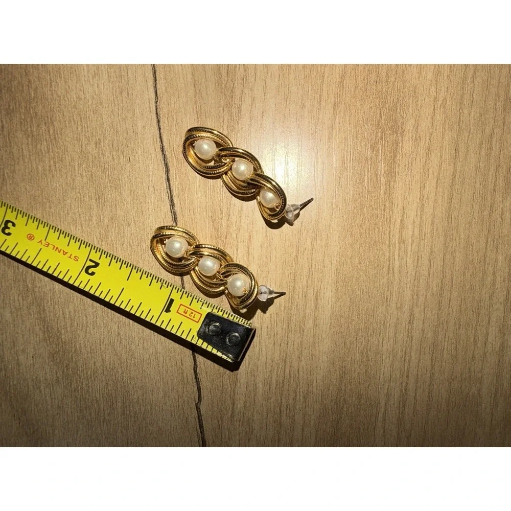 Vintage Faux Pearl Chain Gold Tone Dangle Drop Earrings